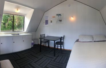 Deluxe Kitchenette Cabin